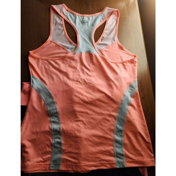 Fila XL pink/peach and grey Raserback top with matching capris AND Champion perf - Picture 5 of 14